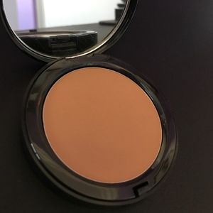 Bobbi Brown Bronzer in Golden Light